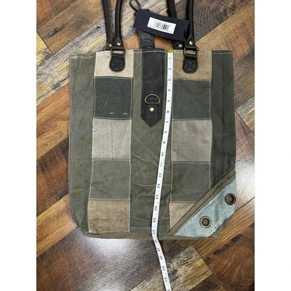Vintage Addiction Patchwork Tote Canvas & Leather Tote Bag Purse - Picture 6 of 9